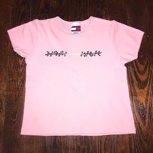 Vintage Tommy Jeans T shirt!